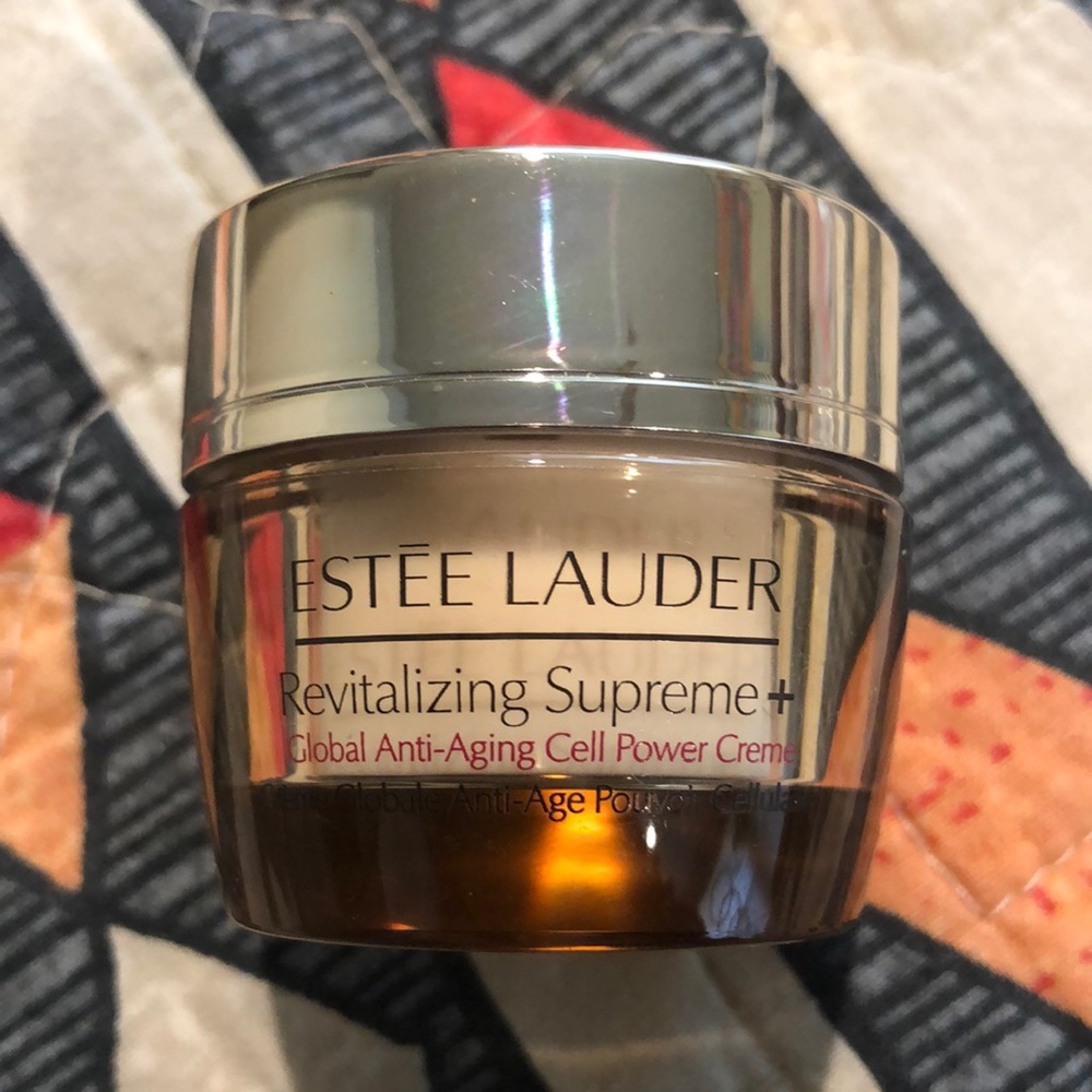 ✨SOLD✨NWOT Estée Lauder Revitalizing Supreme+ Global Anti-aging cell power crème